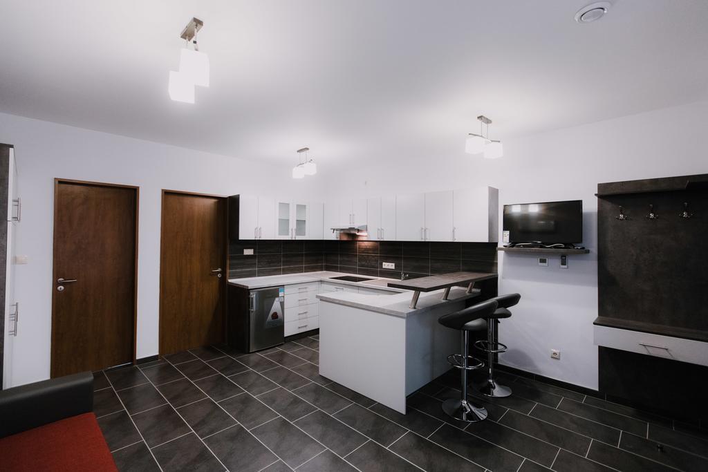 Nemeth Apartmanhazak Морахалом Экстерьер фото